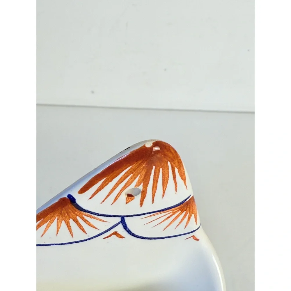 Henriot Quimper France Cone Shape Rooster Floral Hand Painted Wall Pocket 4.5in
